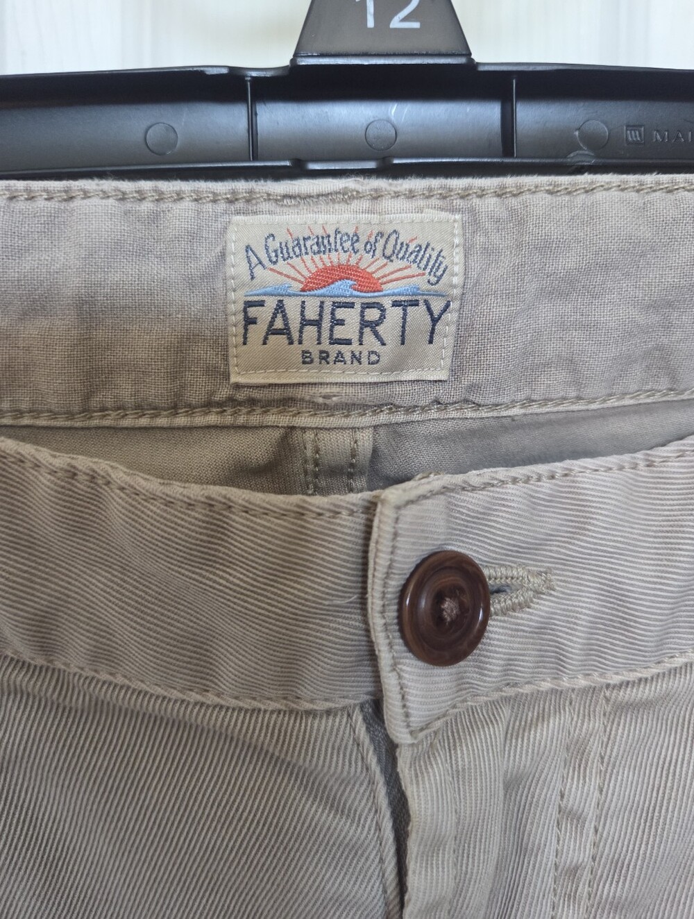Faherty Beige Straight-Leg Jeans Contemporary Summer Casual Outdoors Size 31 - Picture 2 of 6